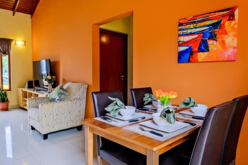 Iona'S Home: Vibrant 2Bedroom Home Near Willemstad Kültér fotó