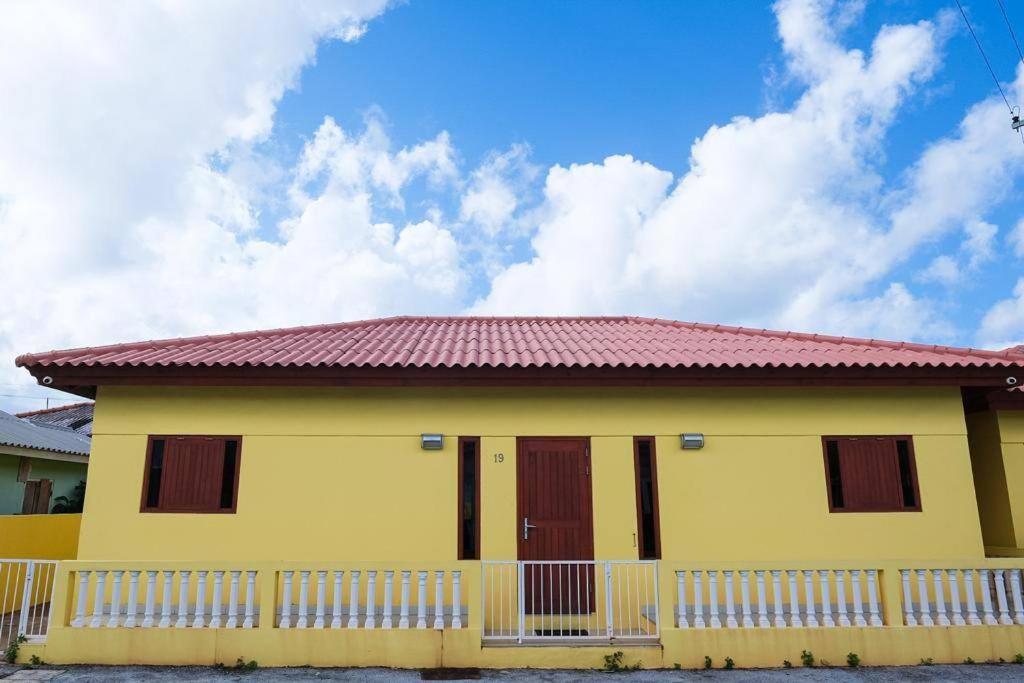 Iona'S Home: Vibrant 2Bedroom Home Near Willemstad Kültér fotó